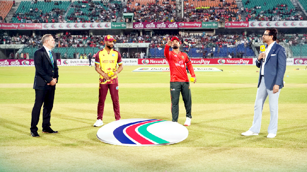 ধবলধোলাই এড়ানোর ম্যাচে চার পরিবর্তন নিয়ে ব্যাটিংয়ে বাংলাদেশ