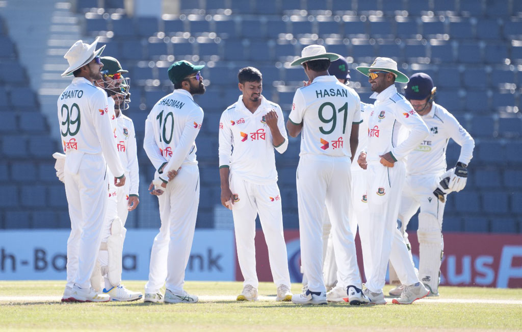 চার দিনেই আয়ারল্যান্ডকে ইনিংসে হারাল বাংলাদেশ