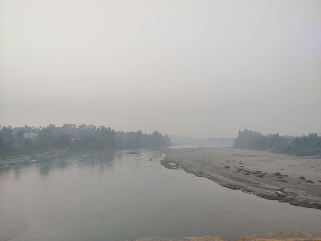শীত জেঁকে বসেছে উত্তরাঞ্চলে, তেঁতুলিয়ায় তাপমাত্রা ১২.৮