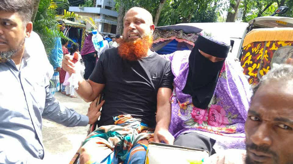 নারায়ণগঞ্জে বিএনপির দুই পক্ষের টেঁটাযুদ্ধ, আহত ১০
