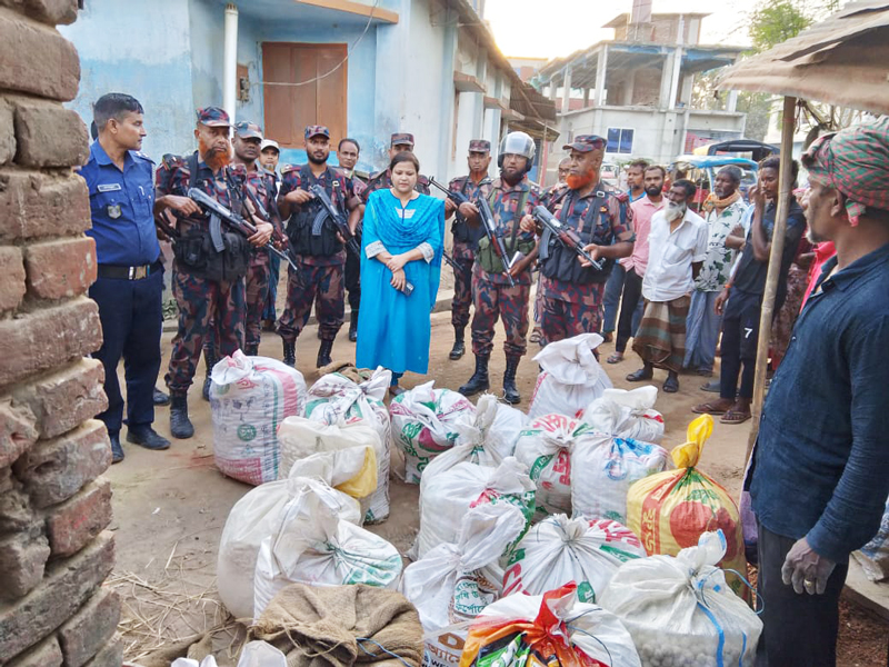 বিরামপুরে টাস্কফোর্সের অভিযানে মদ তৈরির ট্যাবলেট উদ্ধার