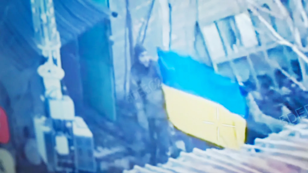 রুশ দখলের দাবি মিথ্যা—পোকরভস্কে ইউক্রেনের পতাকা উড়িয়ে জানাল সেনারা