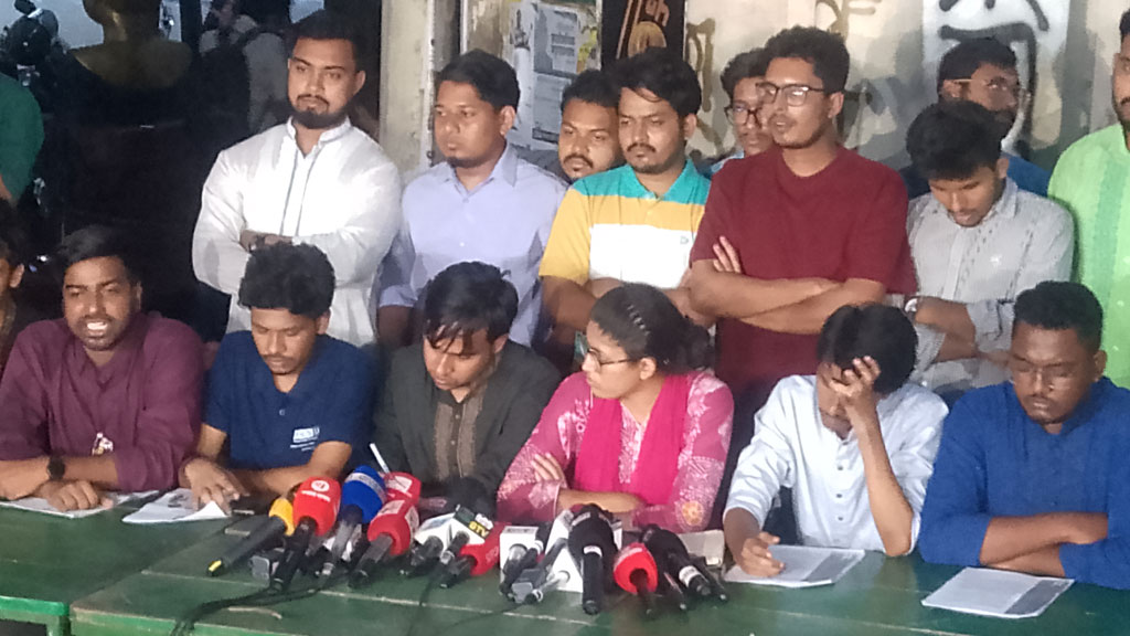 উমামার প্যানেলের ইশতেহার ঘোষণা, দলীয় রাজনীতিমুক্ত ক্যাম্পাসের প্রতিশ্রুতি