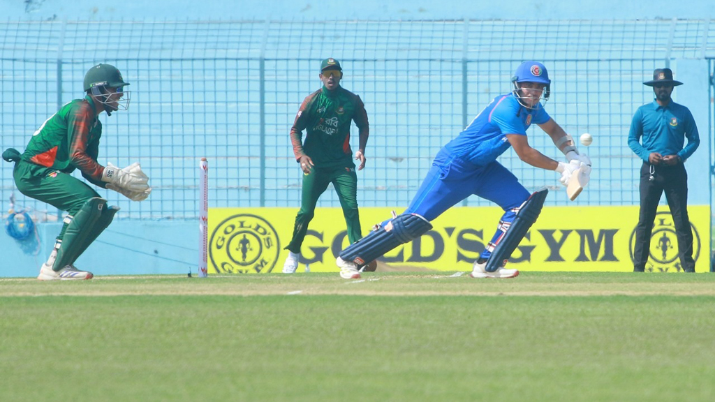 বাংলাদেশকে সহজেই হারিয়ে সমতায় আফগানরা