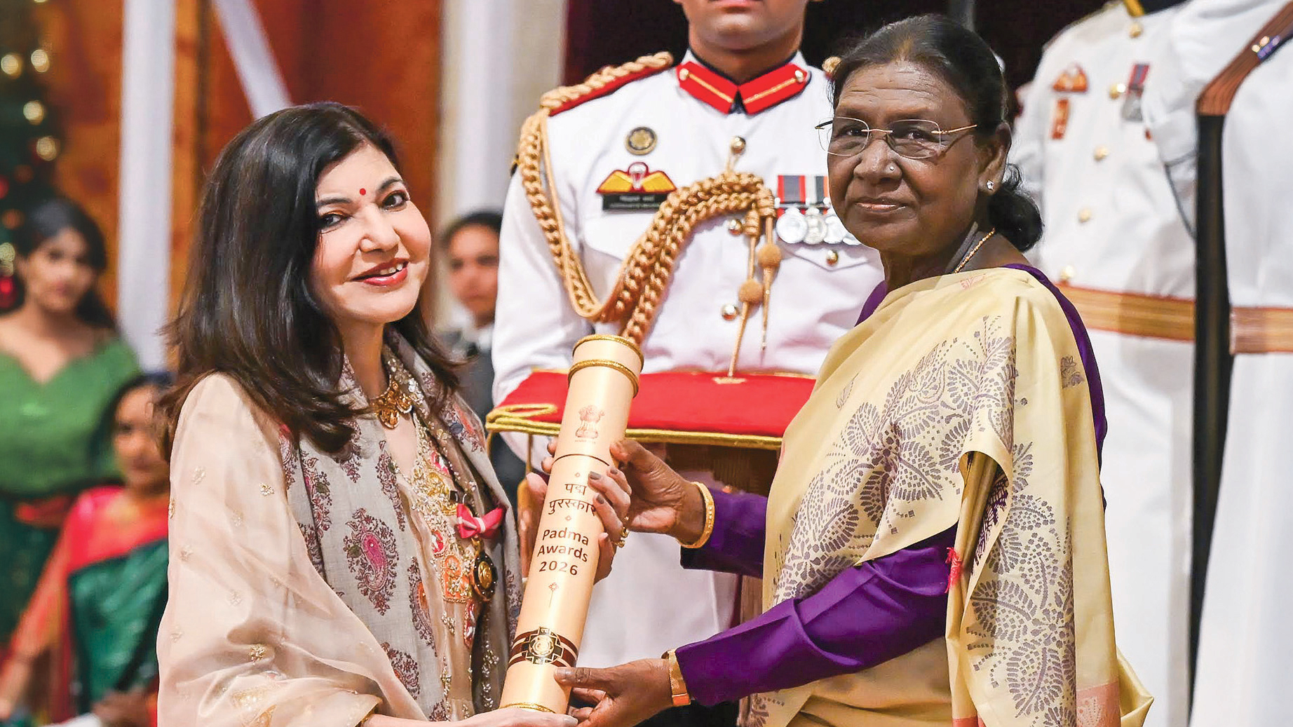 ‘পদ্মভূষণ’ পেয়ে অলকা শোনালেন অসুস্থতার সঙ্গে লড়াইয়ের গল্প