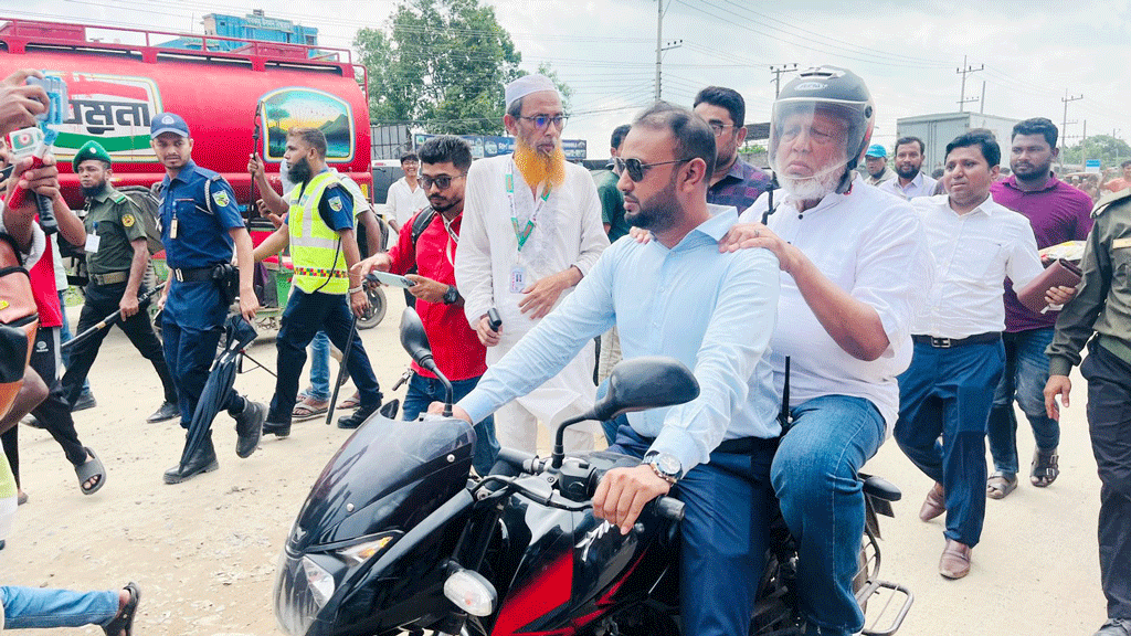 ট্রাফিক শৃঙ্খলার অভাবে যানজট, আলাপ করব স্বরাষ্ট্র উপদেষ্টার সঙ্গে: উপদেষ্টা ফাওজুল