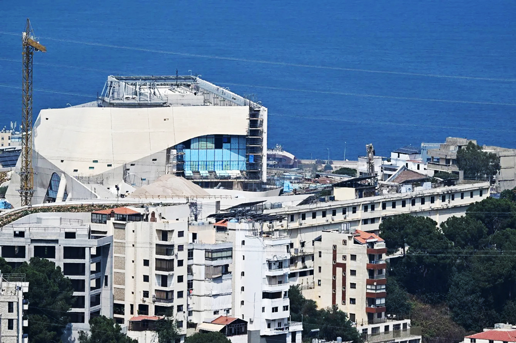 এবার বৈরুত দূতাবাস থেকে কর্মীদের সরিয়ে নিচ্ছে যুক্তরাষ্ট্র