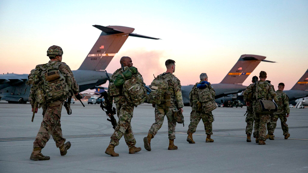 প্যারাস্যুটে ইরানে নামতে পারে ২ হাজার মার্কিন সেনা