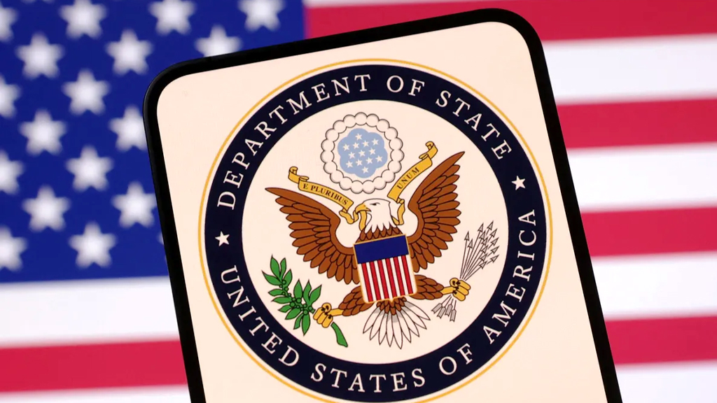 আরও ১২ দেশের ওপর ভিসা বন্ড আরোপ করল ট্রাম্প প্রশাসন