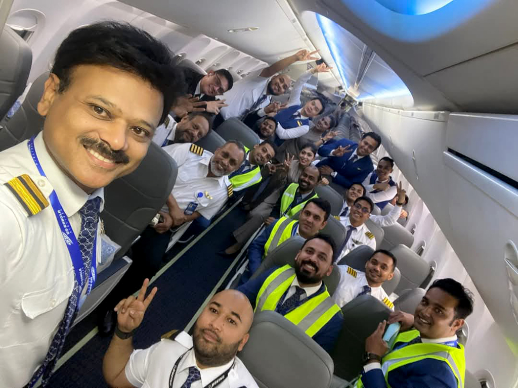 ইউএস-বাংলার সাহসী পদক্ষেপে দুবাই থেকে উদ্ধার ৩৯ পাইলট ও ক্রু