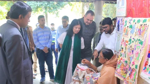 সোনারগাঁয়ের পানাম নগরী ও জাদুঘর পরিদর্শনে মার্কিন রাষ্ট্রদূত