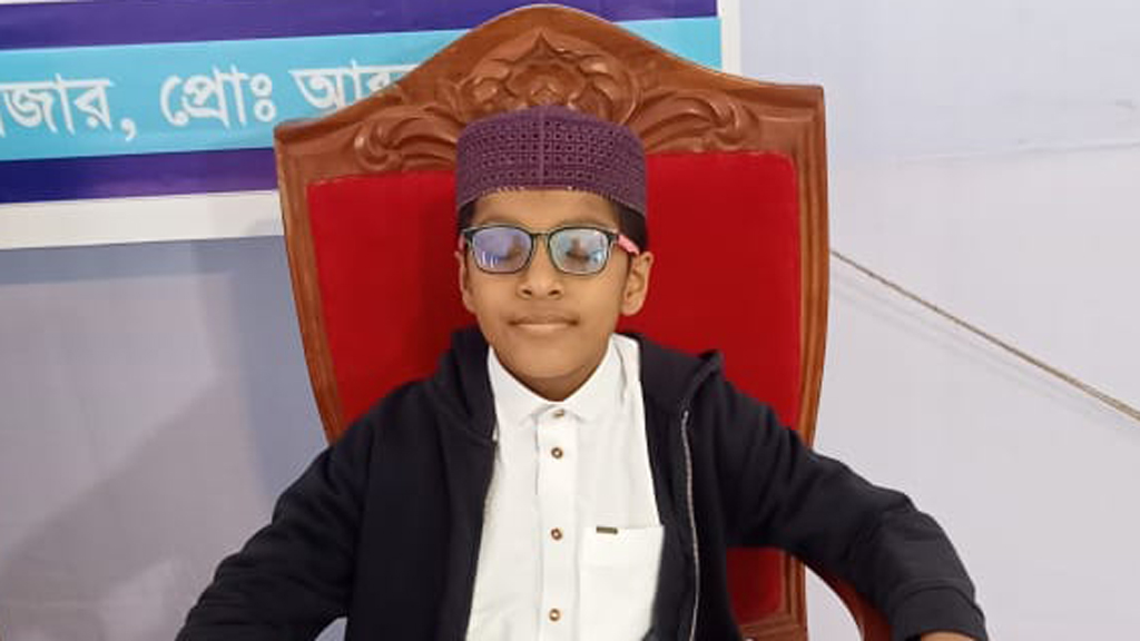 মৃত ঘোষণার পর আবার হাসপাতালে নিয়ে আসা হয় শিশু ওমায়েরকে