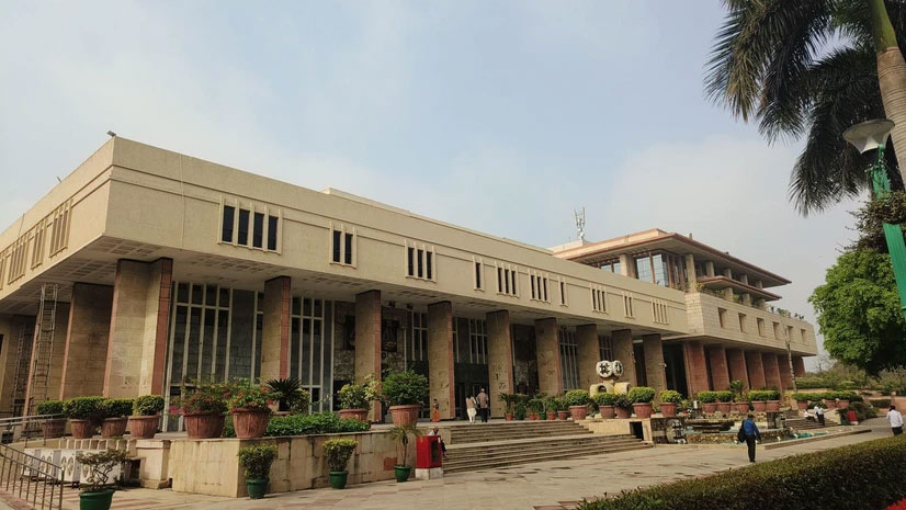 প্রমাণ ছাড়া শুধু ‘শারীরিক সম্পর্ক’ বললেই ধর্ষণ নয়: দিল্লি হাইকোর্ট