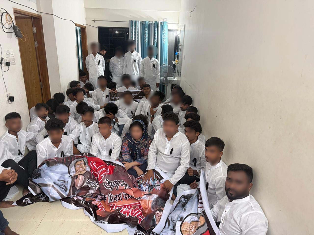 শোক দিবস পালনের প্রস্তুতির সময় আ.লীগের ৫৩ নেতাকর্মী গ্রেপ্তার