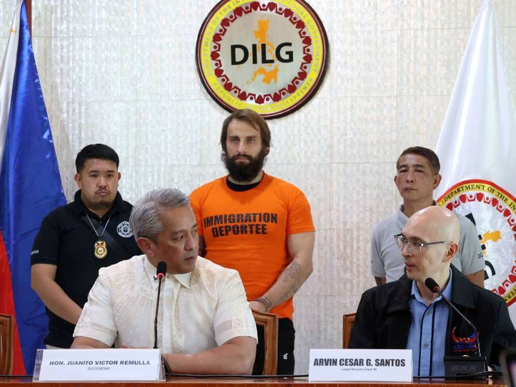 কারাগারের দুর্নীতি ফাঁসের হুমকি রুশ ভ্লগারের, ফিলিপাইনে তোলপাড়