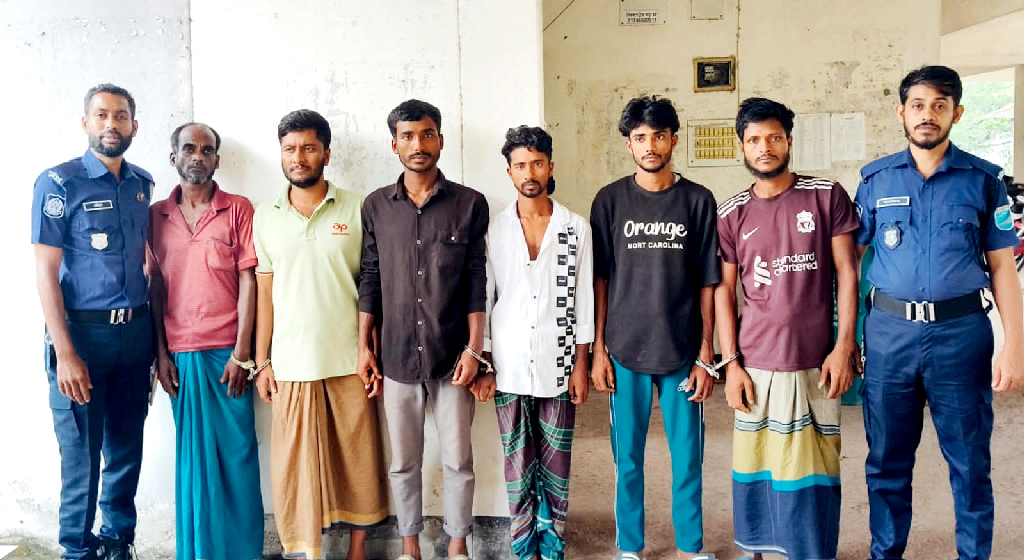 ভোলার দৌলতখানে দুই দিনে ১২ মাদক কারবারি গ্রেপ্তার
