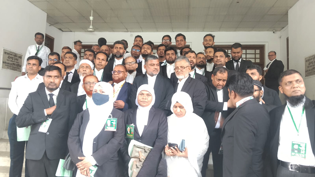 ঢাকা আইনজীবী সমিতির নির্বাচন: সুষ্ঠু ভোট নিয়ে শঙ্কা জামায়াতপন্থীদের