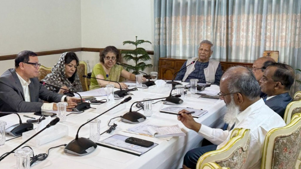 দুই পানি শোধনাগার প্রকল্প ১০ বছর ধরে আটকা, প্রধান উপদেষ্টার বিস্ময়