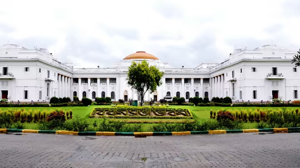 পশ্চিমবঙ্গ বিধানসভা নির্বাচন এপ্রিলে, ভোট গ্রহণ দুই ধাপে