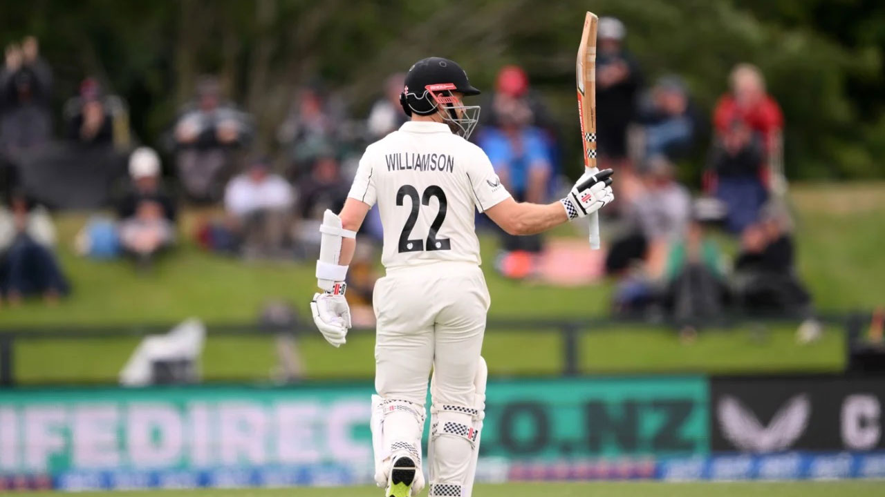 ফিফটিতে প্রত্যাবর্তন রাঙালেন কেইন উইলিয়ামসন