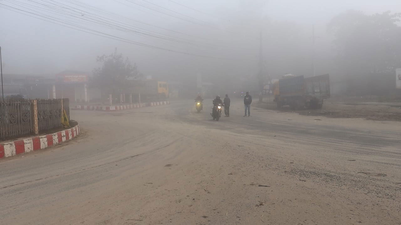 পঞ্চগড়ে টানা তিন দিন ১০ ডিগ্রি সেলসিয়াসের ঘরে তাপমাত্রা