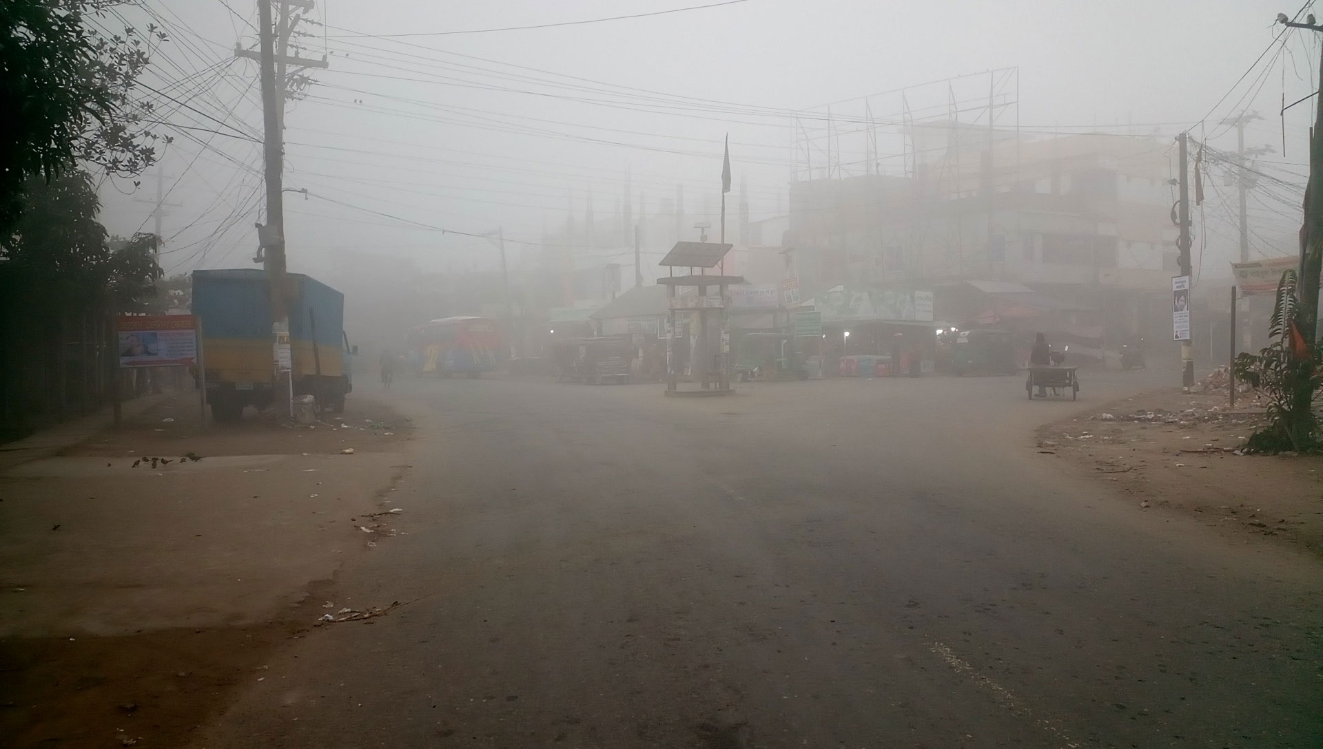 দেশের সর্বনিম্ন তাপমাত্রায় কাঁপছে ঈশ্বরদী