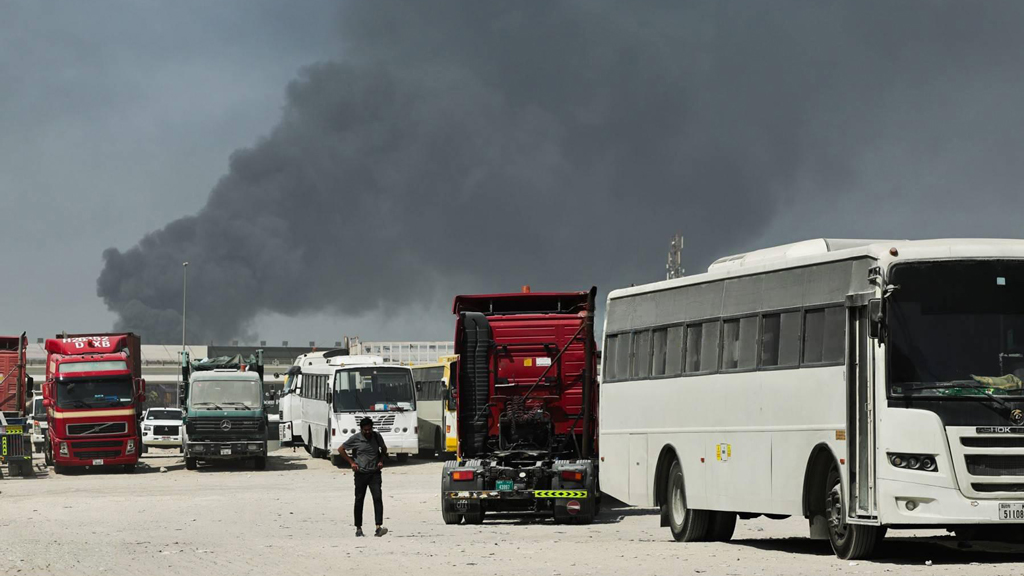 ইরান যুদ্ধে মূল্য চোকাচ্ছে আরব আমিরাত