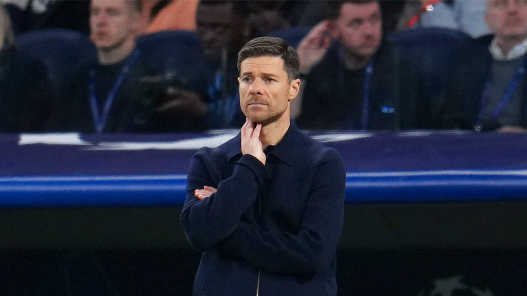 আসল সমস্যা আড়াল করে কোচ বদলেই কি মুক্তি রিয়ালের