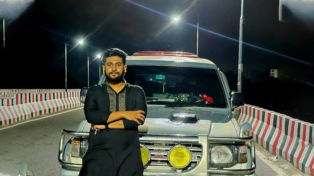 ট্রায়াল দেওয়ার নামে গাড়ি নিয়ে লাপাত্তা যুবদল নেতাকে বহিষ্কার