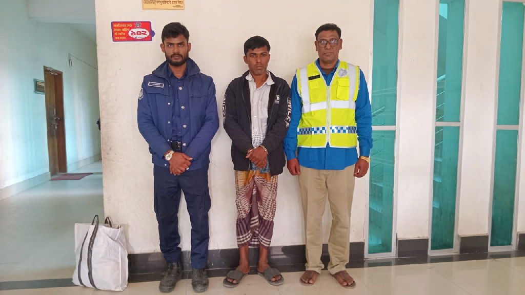 গাইবান্ধায় স্ত্রীকে হত্যার অভিযোগে যুবক গ্রেপ্তার