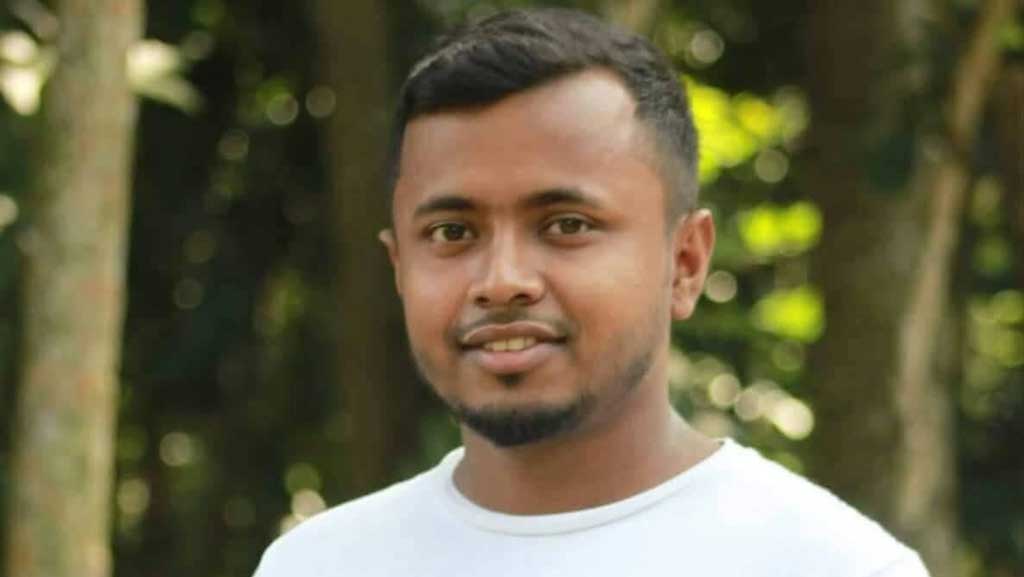 চাঁদপুরে বালুবাহী ট্রাকের ধাক্কায় যুবক নিহত