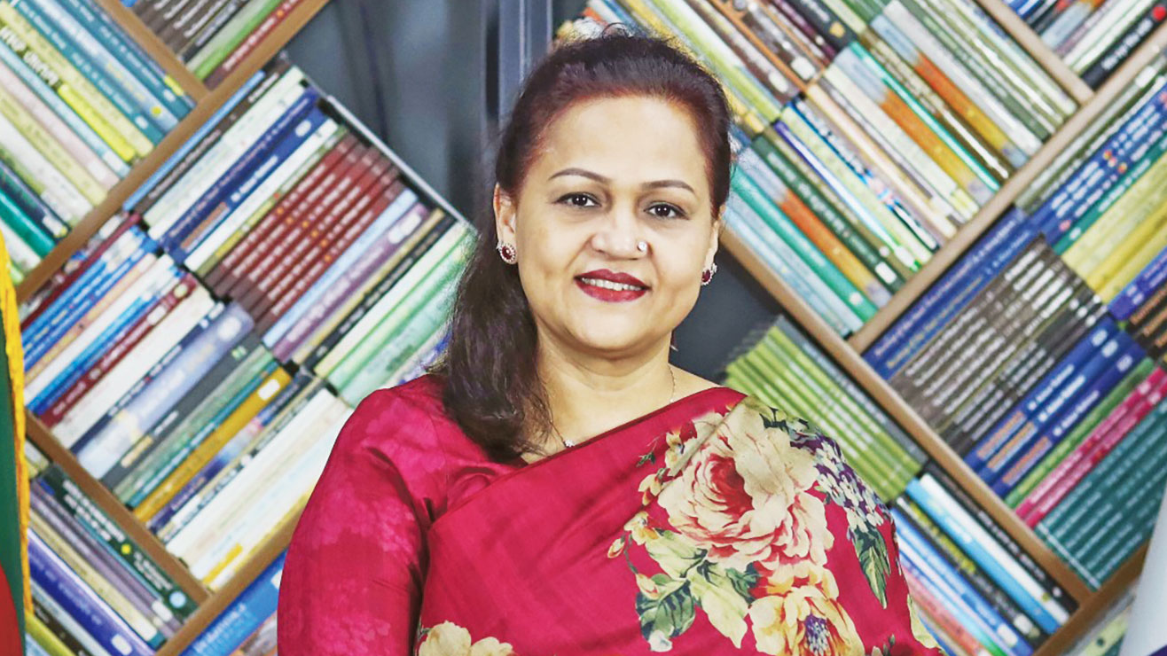 শিক্ষার্থীদের পিছিয়ে পড়ার কারণগুলো খুঁজে দেখা জরুরি: ড. ইয়াসমীন আরা লেখা