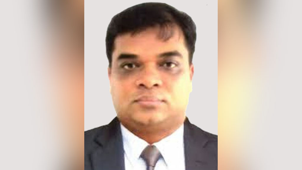 যুগ্ম সচিব ধনঞ্জয় বরখাস্ত