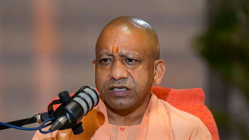 বাংলাদেশ আমাদের জন্য সতর্কবার্তা: যোগী আদিত্যনাথ