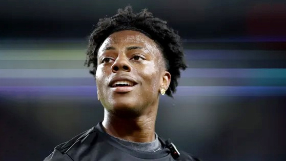 রোবটকে ঘুষি ও ‘শ্বাসরোধের’ চেষ্টা, ইউটিউবারের বিরুদ্ধে মামলা