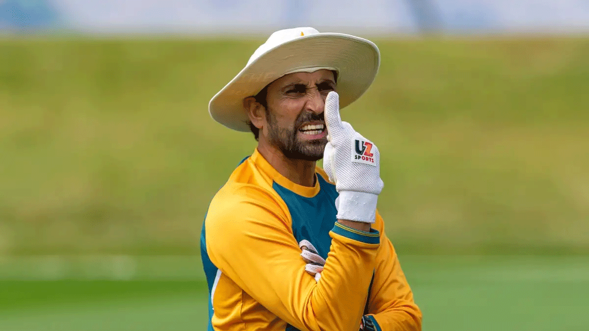 পাকিস্তান বোর্ডকে ধুয়ে দিলেন ইউনিস খান