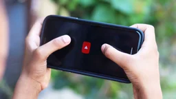 ইউটিউব সবচেয়ে বেশি দেখে কোন দেশের মানুষ 