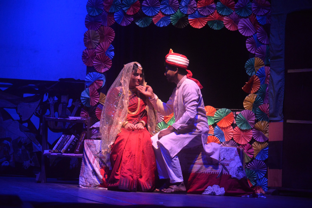 ‘বাসর ঘরে’ ফুটে উঠল ফ্যাসিবাদী শাসনের মর্মন্তুদ চিত্র