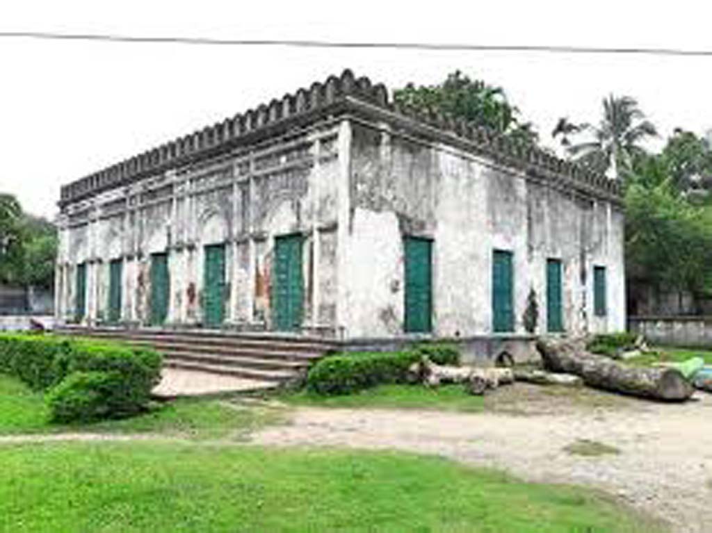 ২৫০ বছরের পুরাকীর্তি যশোরের ইমামবাড়িতে চুরি