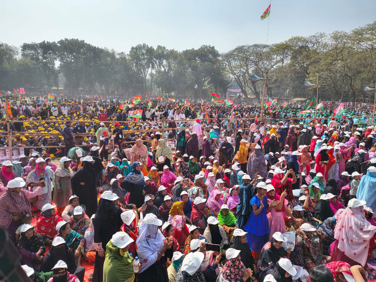 প্রথমবার যশোরে তারেক রহমান, জনসভাস্থলে নেতা-কর্মীদের ঢল