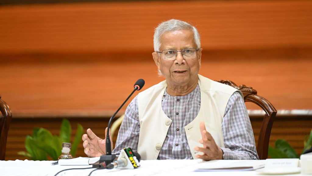 অনেক বিষয়ে আমরা কাছাকাছি, ঐকমত্যের এ সুযোগ যেন না হারাই: প্রধান উপদেষ্টা